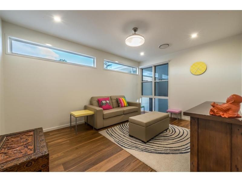 81 Magnetic Drive, Tamborine Mountain QLD 4272