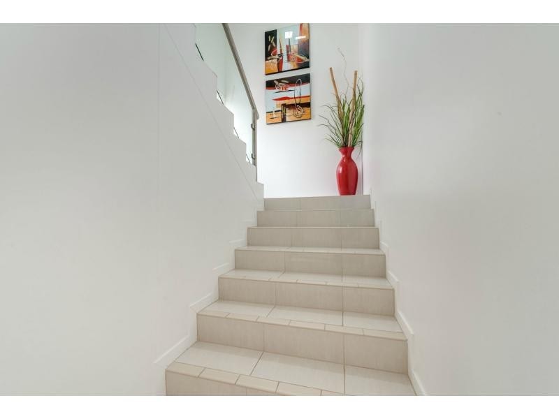 16/41A Broadwater Street, Runaway Bay QLD 4216