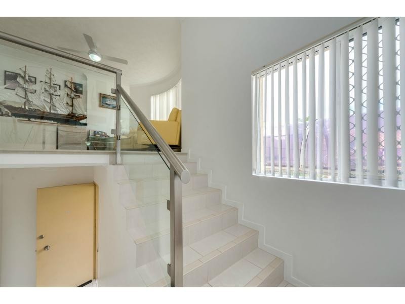 16/41A Broadwater Street, Runaway Bay QLD 4216