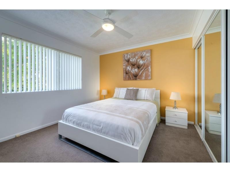16/41A Broadwater Street, Runaway Bay QLD 4216