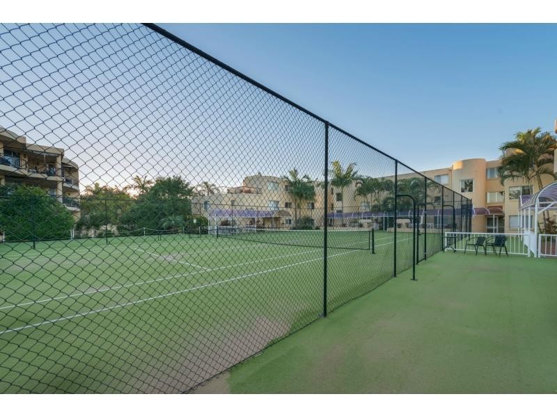 16/41A Broadwater Street, Runaway Bay QLD 4216