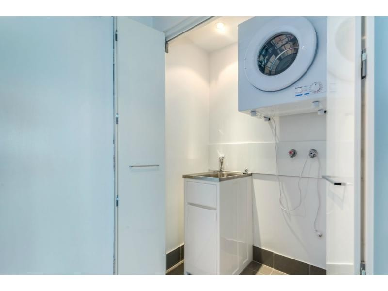 410/7-13 Imperial Parade, Labrador QLD 4215