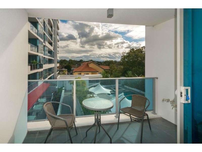 410/7-13 Imperial Parade, Labrador QLD 4215