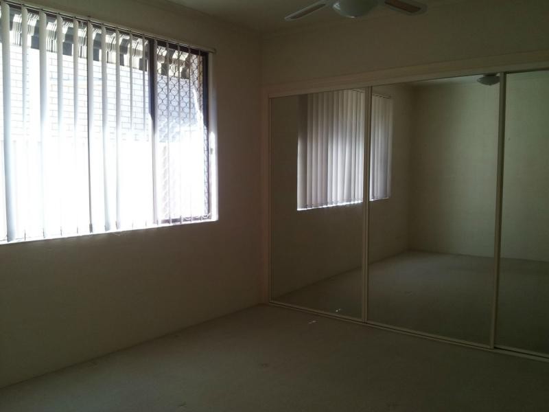 2/25 Nankeen Avenue, Paradise Point QLD 4216