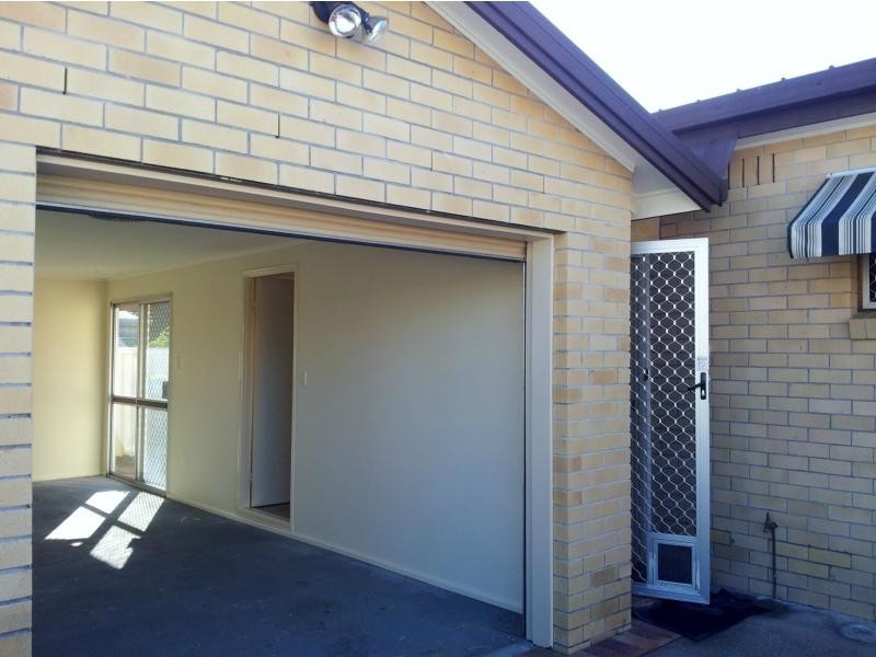 2/25 Nankeen Avenue, Paradise Point QLD 4216