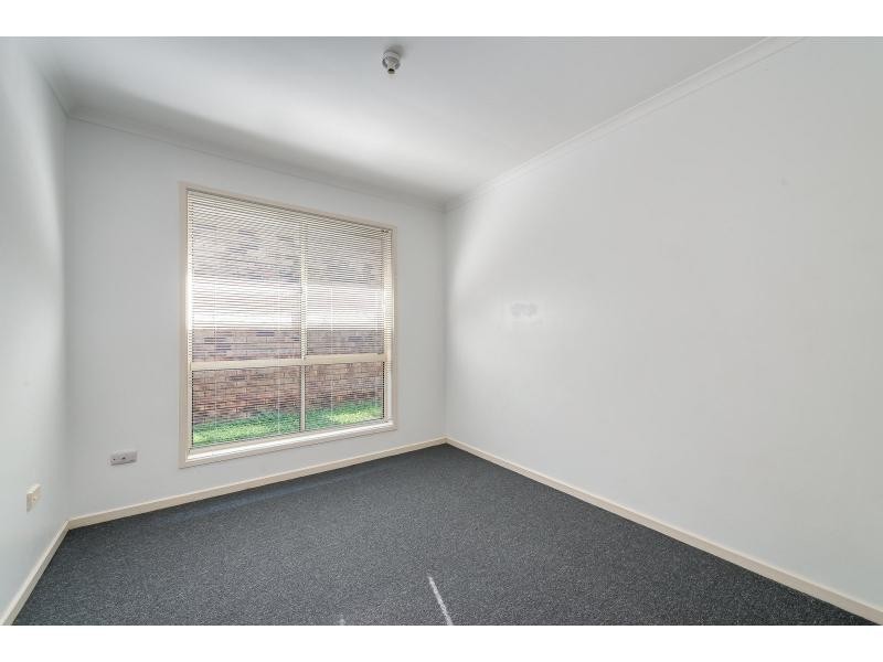 1 Hauff Close, Eagleby QLD 4207