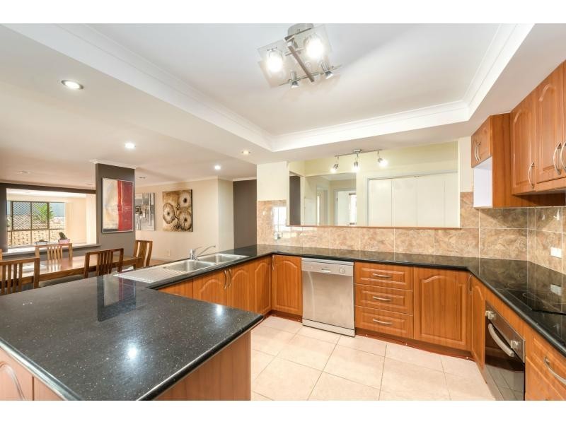 21 Masters Street, Arundel QLD 4214