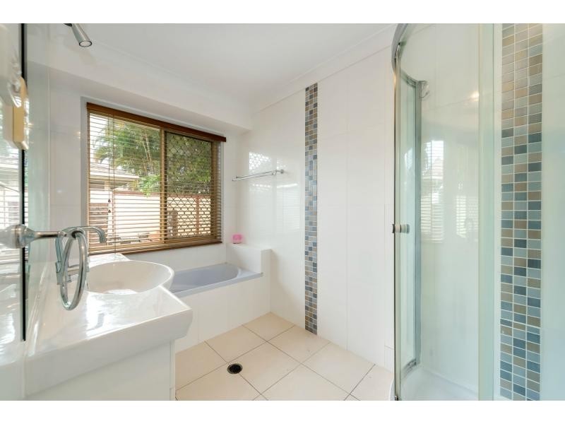 21 Masters Street, Arundel QLD 4214