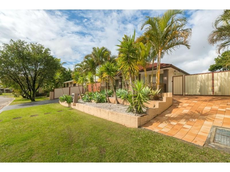 21 Masters Street, Arundel QLD 4214