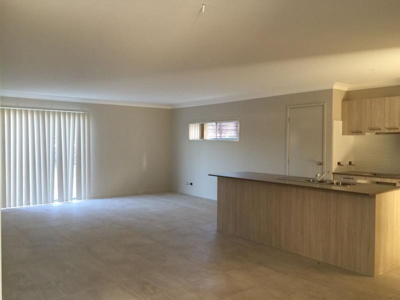 17 Moonlight Lane, Coomera QLD 4209