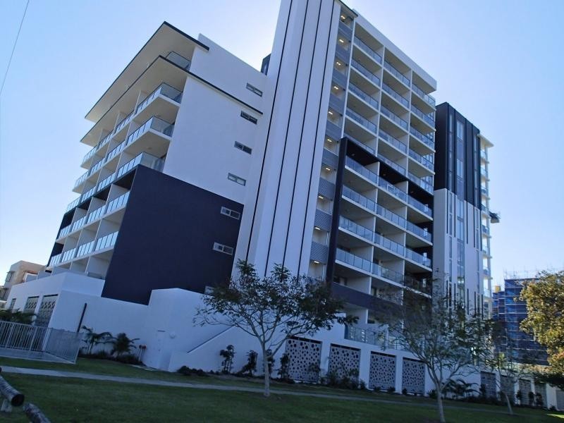 Labrador QLD 4215