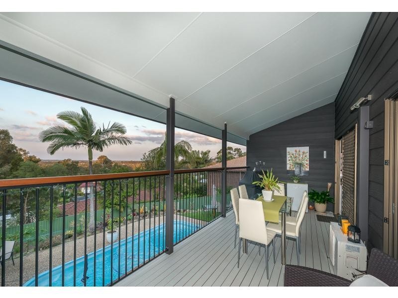 3 Leura Place, Helensvale QLD 4212