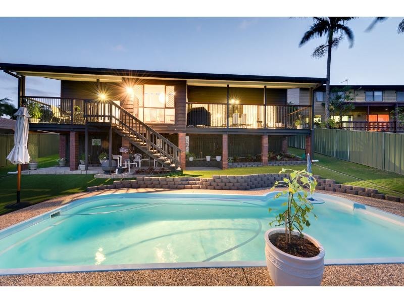3 Leura Place, Helensvale QLD 4212