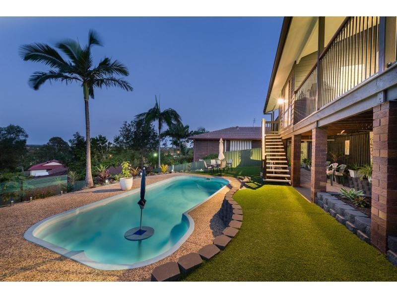 3 Leura Place, Helensvale QLD 4212