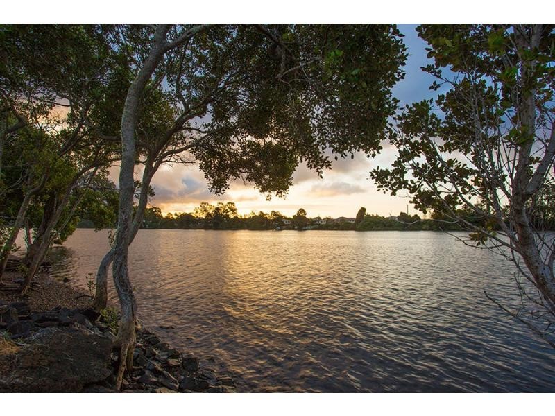 25 North Bank Court, Helensvale QLD 4212