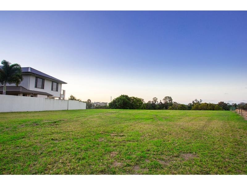 25 North Bank Court, Helensvale QLD 4212