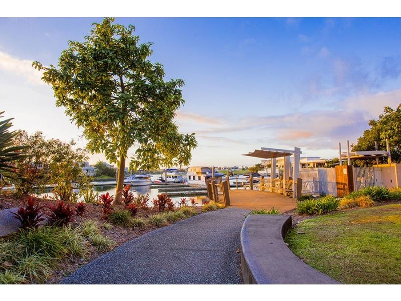 25 North Bank Court, Helensvale QLD 4212