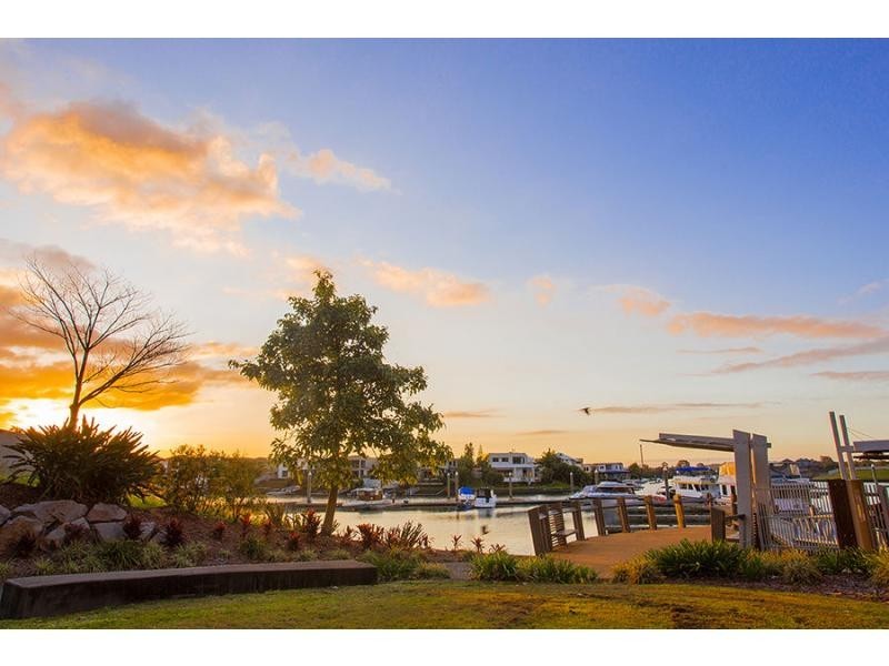 25 North Bank Court, Helensvale QLD 4212