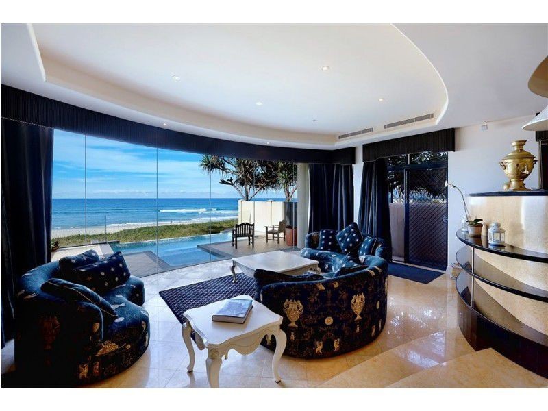 31 Hedges Avenue, Mermaid Beach QLD 4218