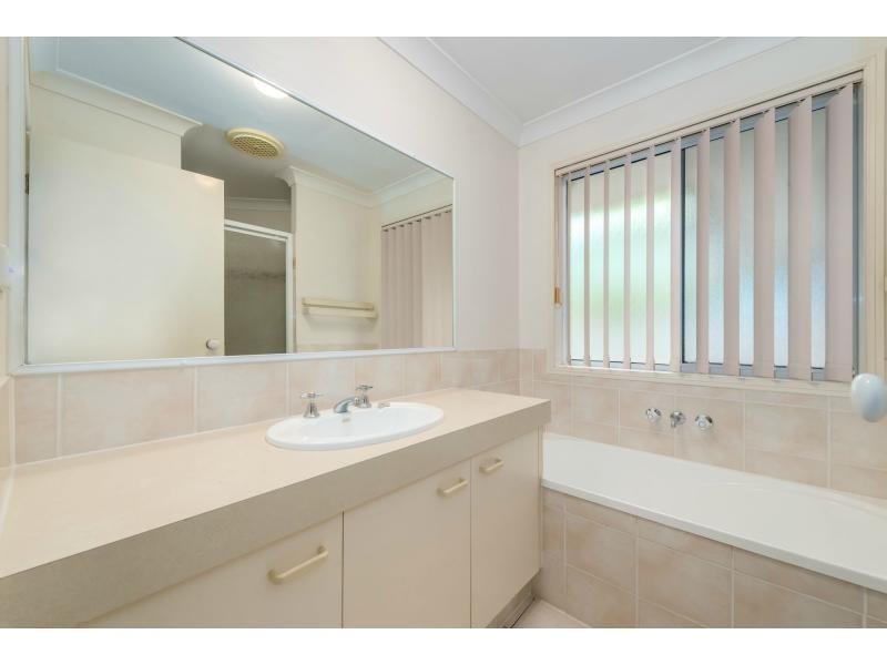 5 Parkdale Court, Parkwood QLD 4214