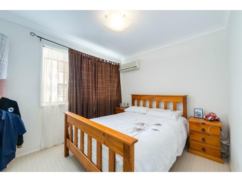 4/5 Ahern Street, Labrador QLD 4215