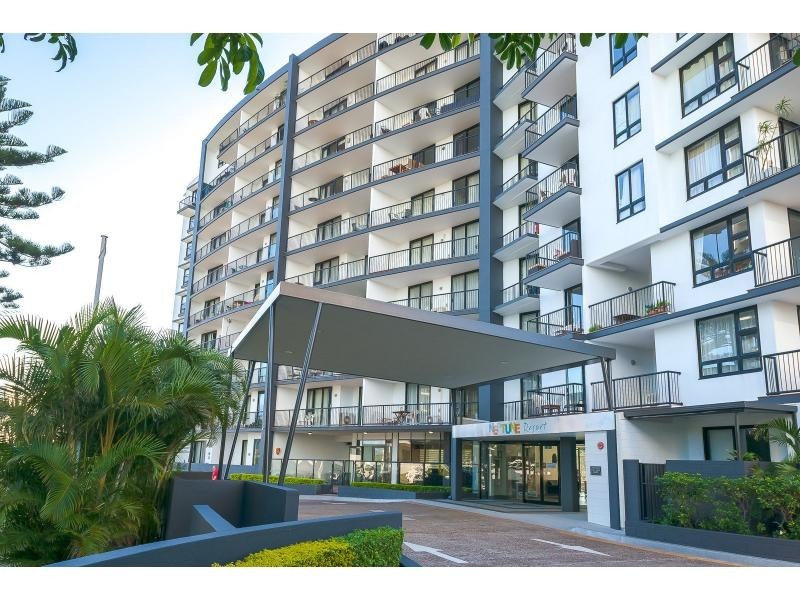 3/32-34 Surf Parade, Broadbeach QLD 4218