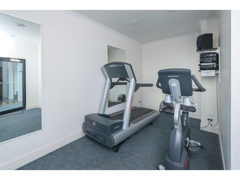 3/32-34 Surf Parade, Broadbeach QLD 4218