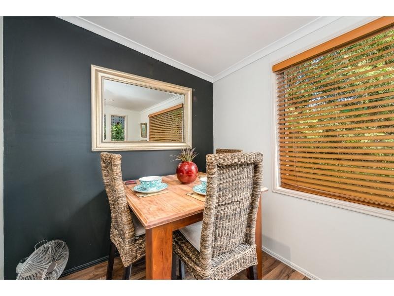 13 Paradise Drive, Tamborine Mountain QLD 4272