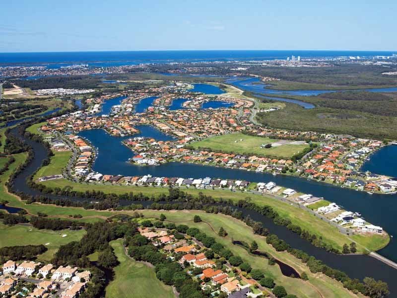 39 The Peninsula, Helensvale QLD 4212