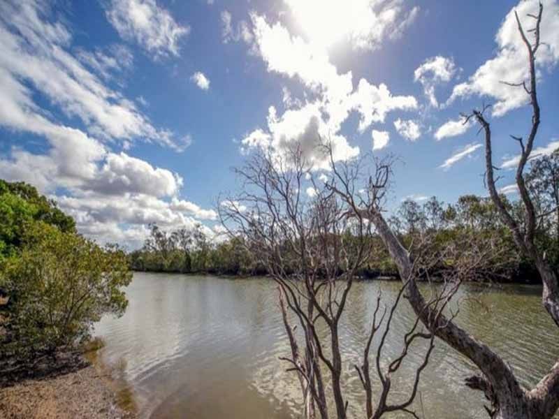 39 The Peninsula, Helensvale QLD 4212