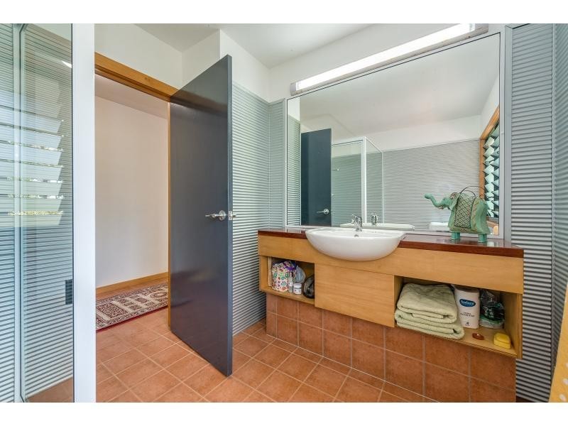 51 Knoll Road, Tamborine Mountain QLD 4272