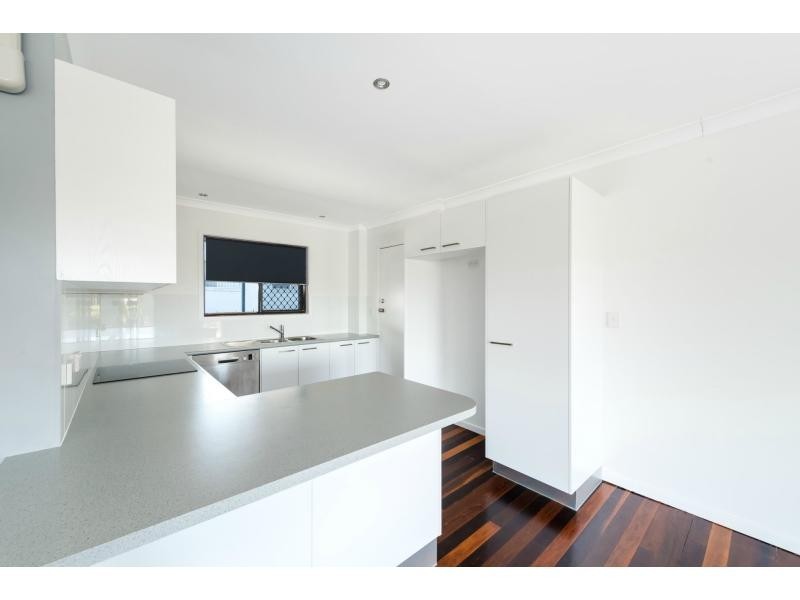5/73 Bayview Street, Runaway Bay QLD 4216