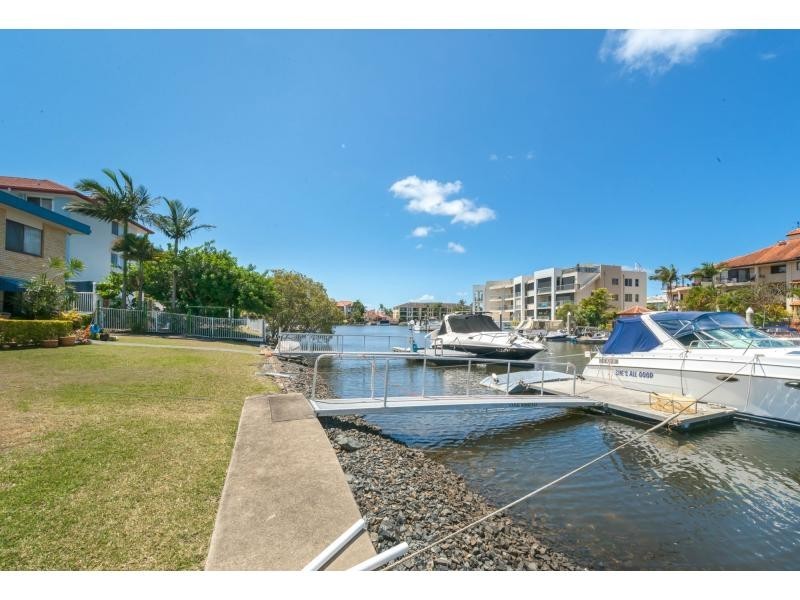 5/73 Bayview Street, Runaway Bay QLD 4216