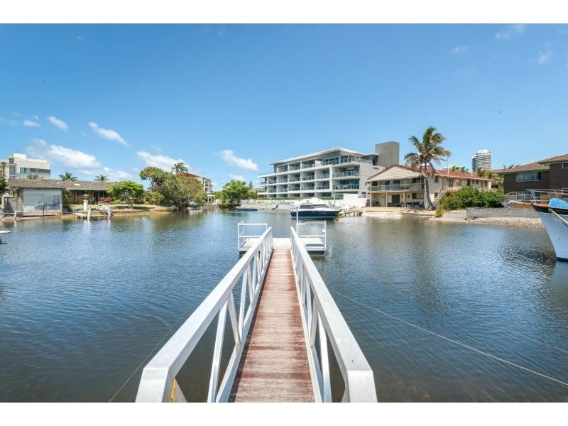 5/73 Bayview Street, Runaway Bay QLD 4216