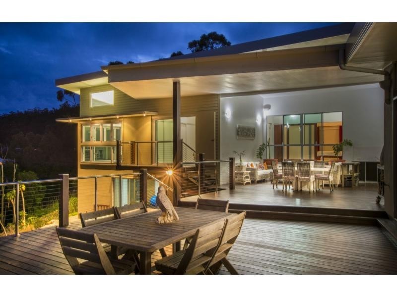 6 Sumatra Court, Tamborine Mountain QLD 4272