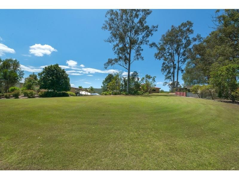 29 Howard Hughes Court, Maudsland QLD 4210