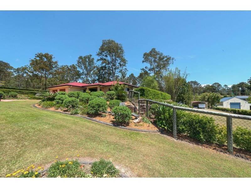 29 Howard Hughes Court, Maudsland QLD 4210