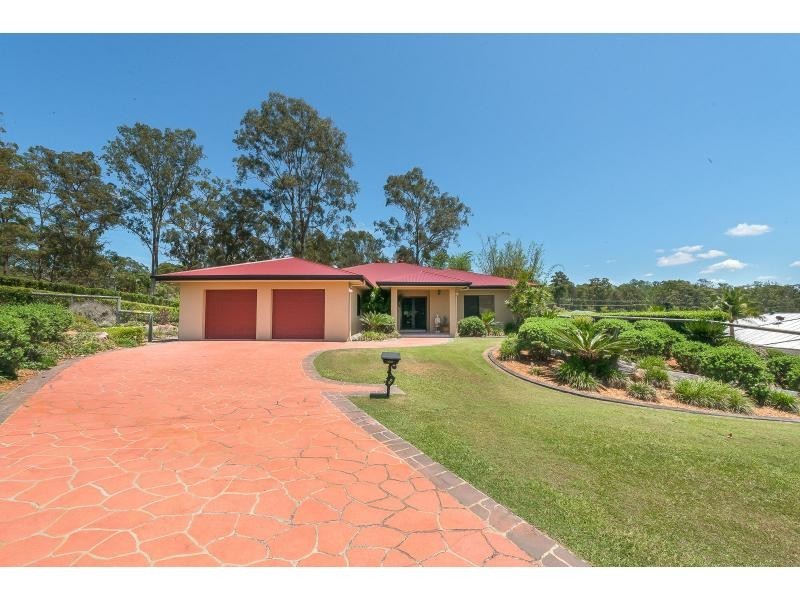 29 Howard Hughes Court, Maudsland QLD 4210
