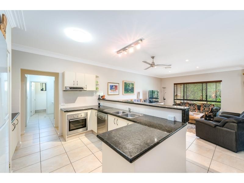 29 Howard Hughes Court, Maudsland QLD 4210