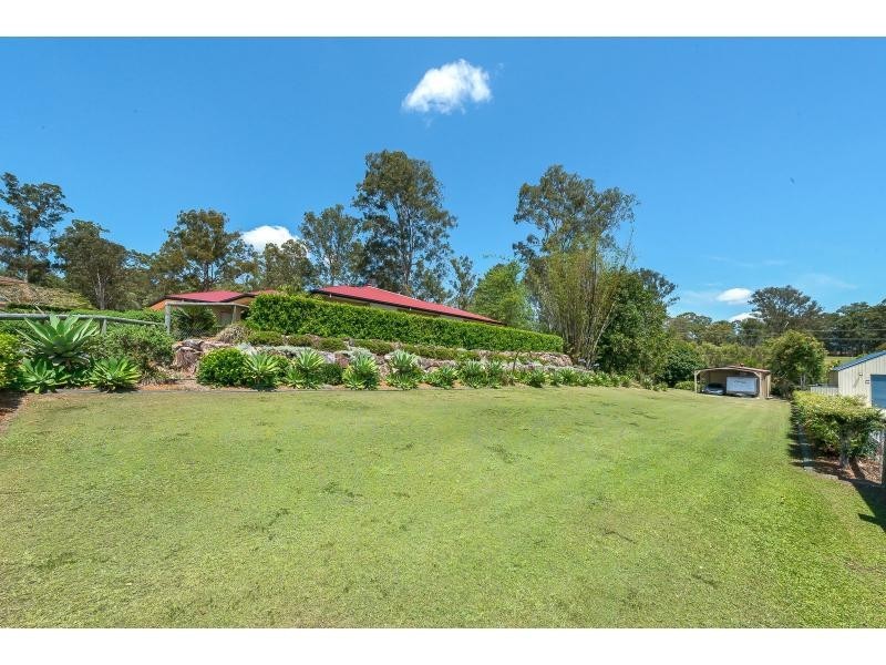 29 Howard Hughes Court, Maudsland QLD 4210
