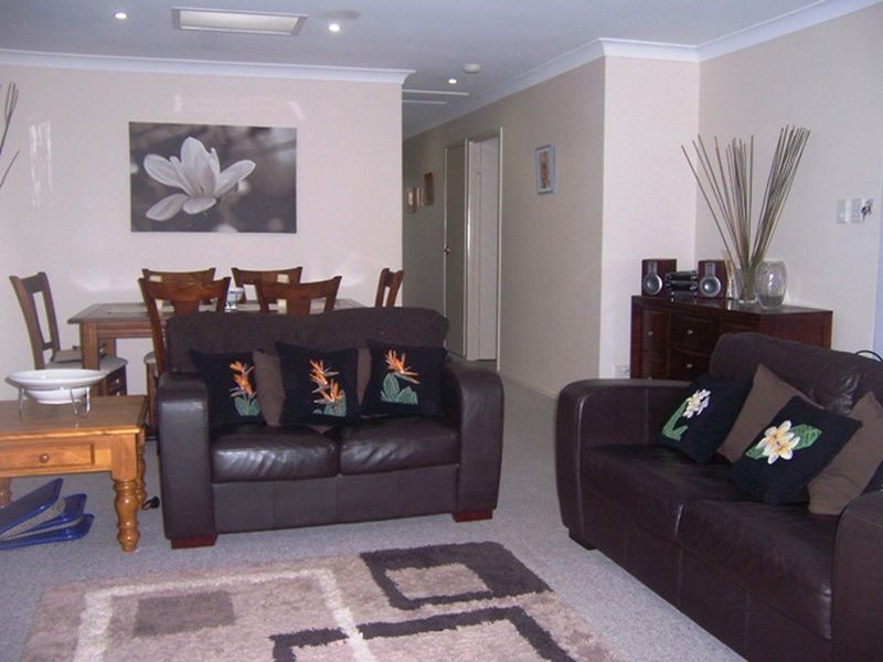 11/5-9 McMillan Street, Labrador QLD 4215