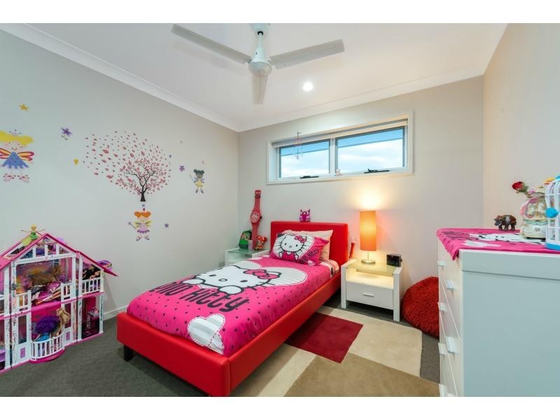 37 Kelsey Circuit, Nerang QLD 4211