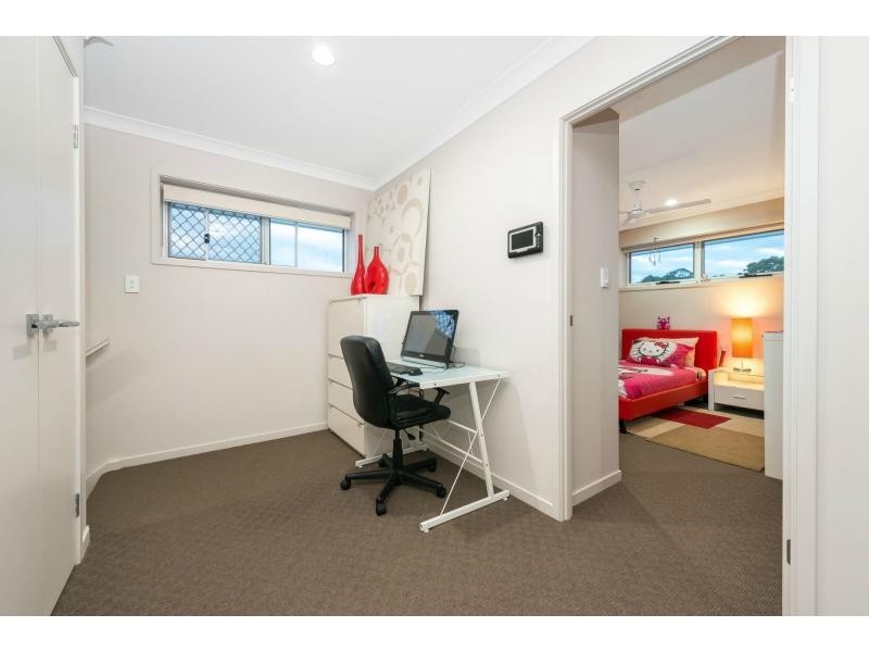 37 Kelsey Circuit, Nerang QLD 4211