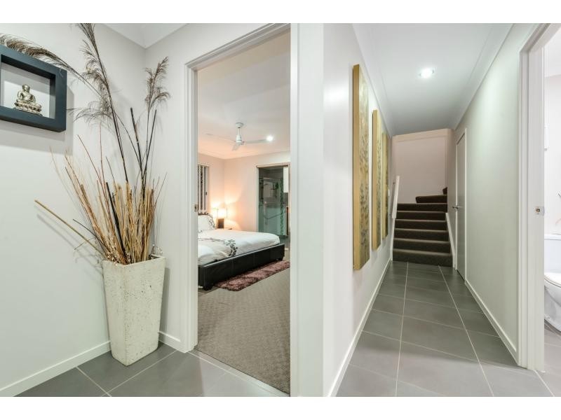 37 Kelsey Circuit, Nerang QLD 4211