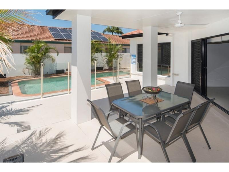 30 Tranquility Circuit, Helensvale QLD 4212