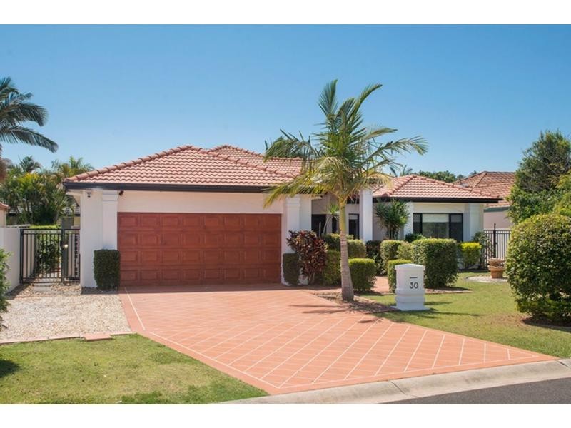 30 Tranquility Circuit, Helensvale QLD 4212