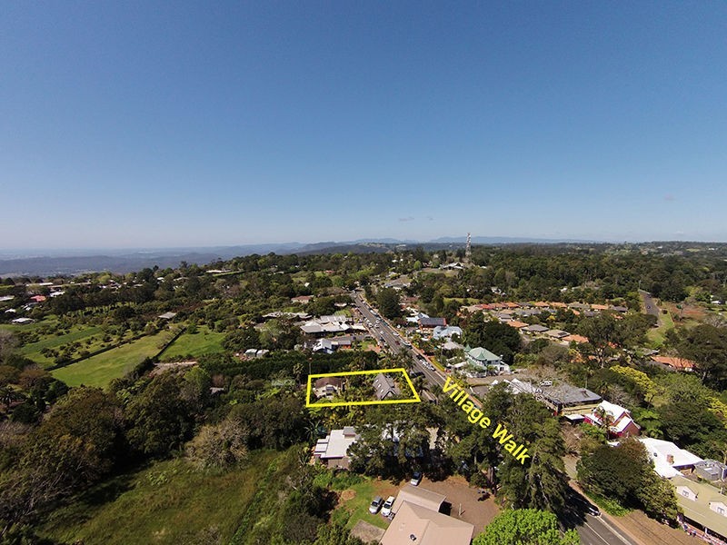 70 Magnetic Drive, Tamborine Mountain QLD 4272