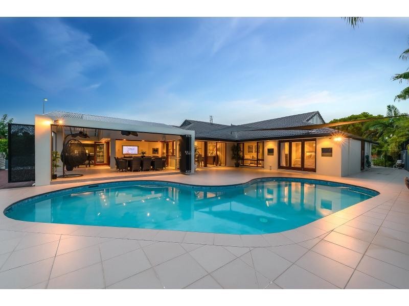 54 Lae Drive, Runaway Bay QLD 4216
