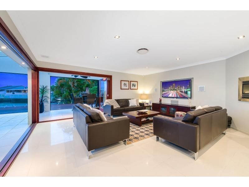 54 Lae Drive, Runaway Bay QLD 4216