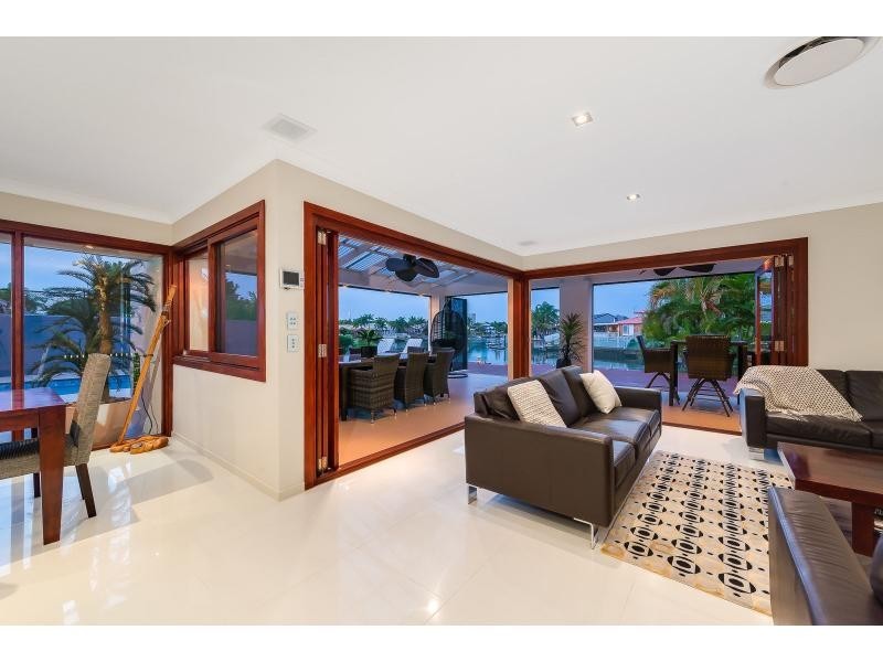 54 Lae Drive, Runaway Bay QLD 4216